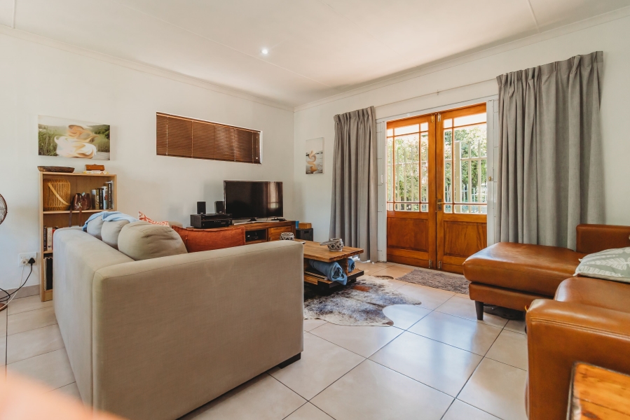 5 Bedroom Property for Sale in Heatherlands Western Cape